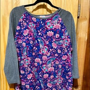 3/$10 3/4 Sleeve- LuLuRoe- Randy- Baseball Tee- 2X- Purple Paisley